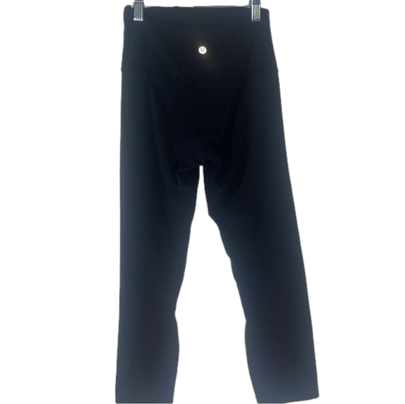 lululemon athletica Pants - Black lululemon aligns cropped size 4